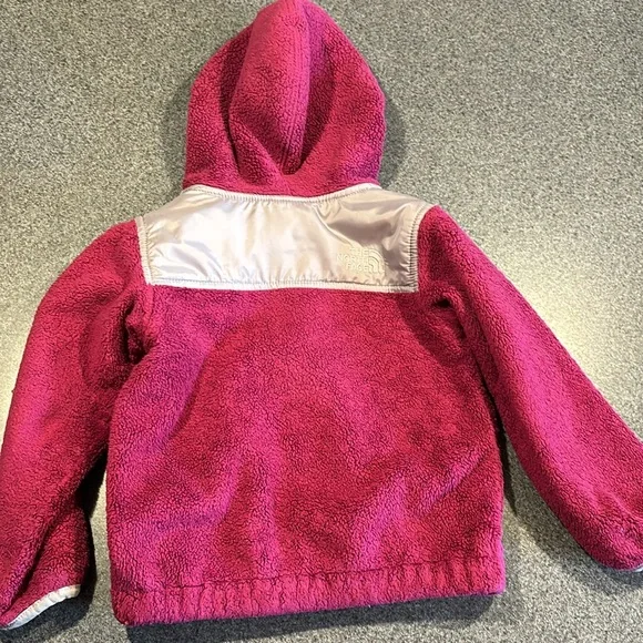 The north face jacket - Picture 3 of 4